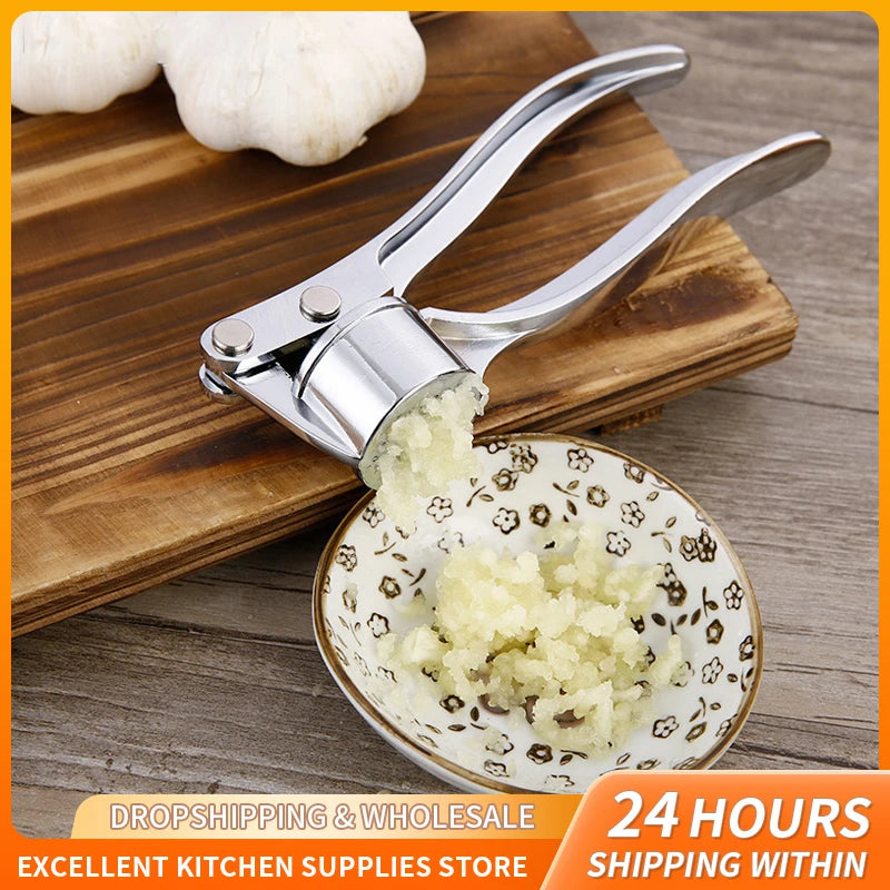 "Stainless Steel Garlic Press Crusher – Handheld Mincer, Smasher & Squeezer for Easy Garlic Grinding – Kitchen Tool & Accessories"