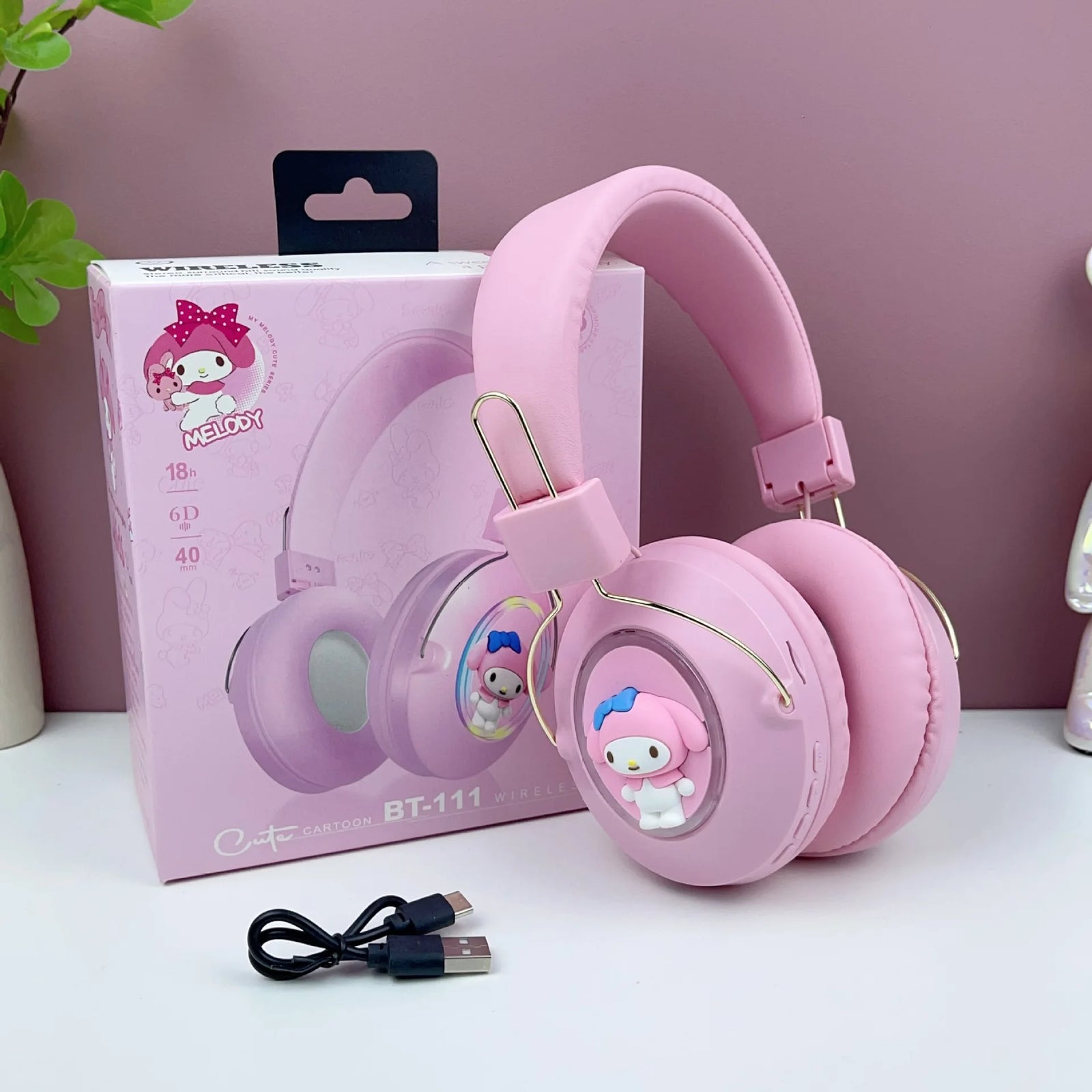 Hello Kitty Bluetooth Headphones Sanrio Kuromi Cartoon Wireless Sports Earphones with LED Lights Gaming Headsets Noise Reduction